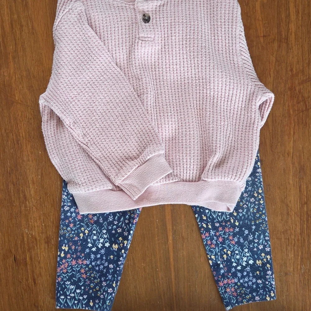 Lot Of Baby Girl Clothing 12 Months - Picture 2 of 6